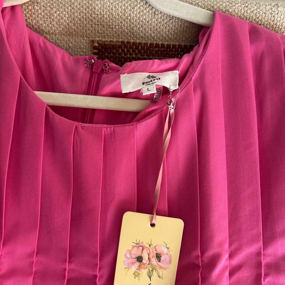 entro Pink Pleated Sleeveless Mini Dress - Picture 3 of 4
